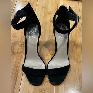 Black Vince Camuto heels 7.5